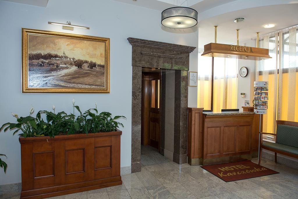 Hotel Karczowka Kielce Bagian luar foto