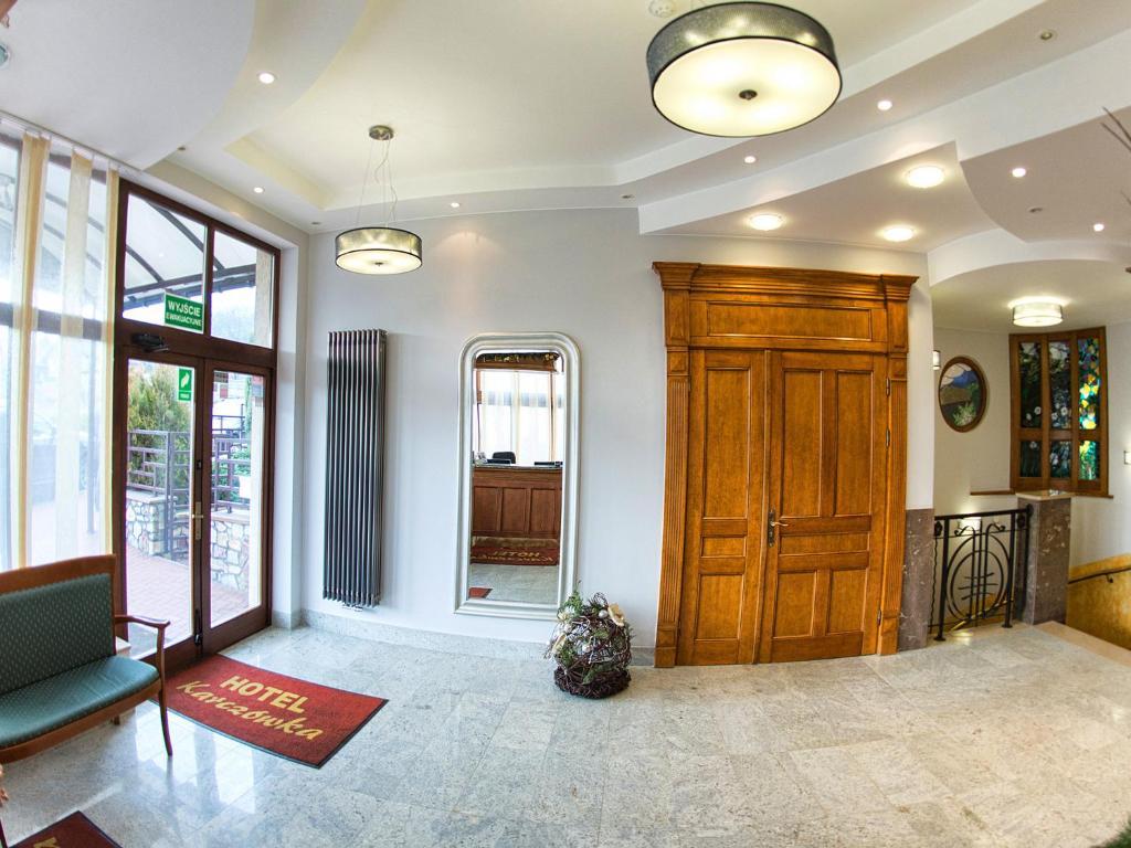 Hotel Karczowka Kielce Bagian luar foto